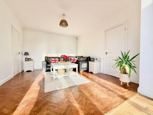 Photo 19- click for photo gallery